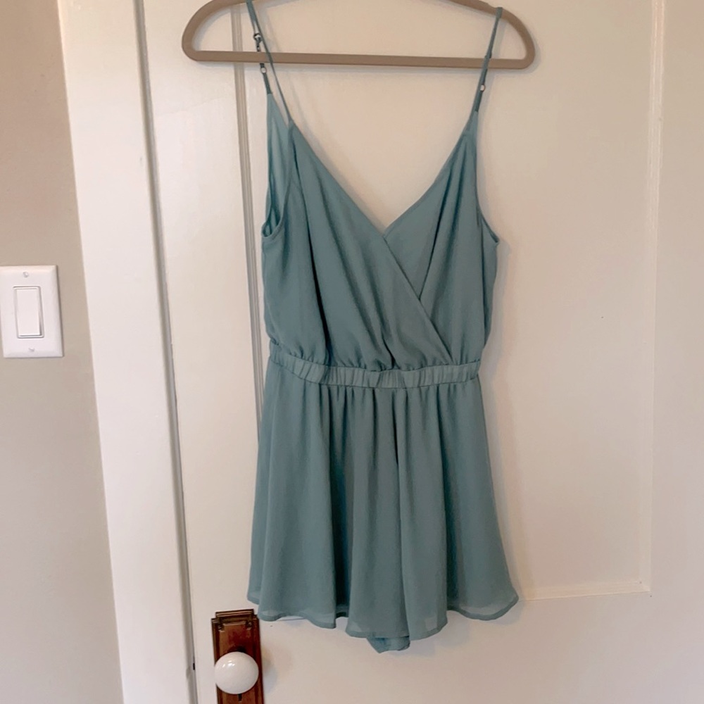 Show Me Your Mumu Romper, size M